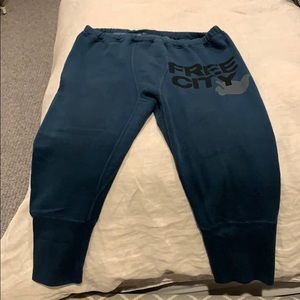 Blue Free City Unisex Sweatpants Size M